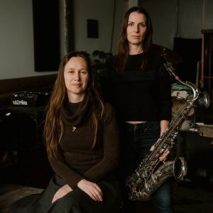 Gelsey Bell & Erin Rogers Will Release LP 'Skylighght' For Chaikin Records