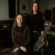  Gelsey Bell & Erin Rogers Will Release LP 'Skylighght' For Chaikin Records