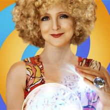 THE SINGING PSYCHIC GAME SHOW Comes to Toronto