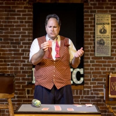 Photos: First Look at Andrew Pinard's DISCOVERING MAGIC at The Hatbox