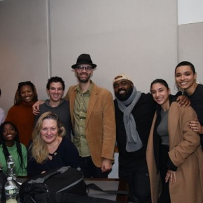 Exclusive: The Cast of HAMILTON Sings Carols For A Cure