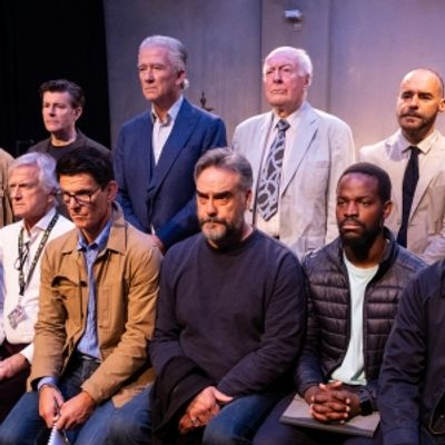 Photos:  First Look at TWELVE ANGRY MEN at Theatre Royal Brighton