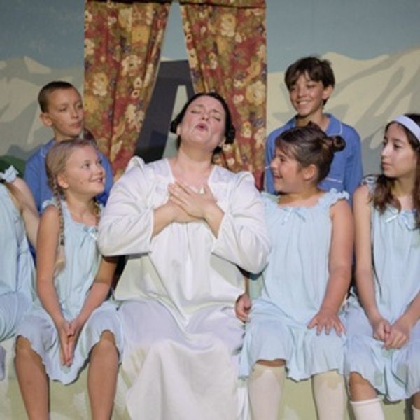 Review: RODGERS AND HAMMERSTEIN'S THE SOUND OF MUSIC Photo