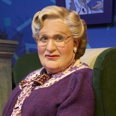 Photos: First Look At MRS. DOUBTFIRE in London&#039;s West End