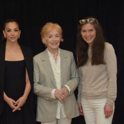 Photos: N/A Stars Holland Taylor, Ana Villafañe, And More Meet The Press