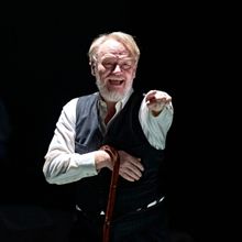 Photos: First Look at Jared Harris in Young Vic's THE HOMECOMING