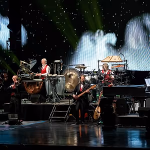 MANNHEIM STEAMROLLER CHRISTMAS Returns to the Wharton Center