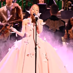 Videos: Ariana Grande and Cynthia Erivo Tease New WICKED: FOR GOOD Songs On NBC…