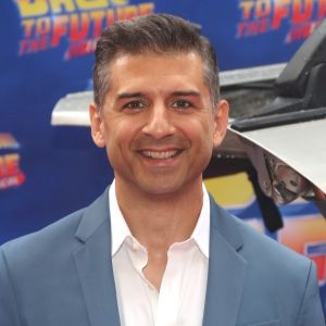 Tony Yazbeck Will Direct Reading of STAGE FRIGHT Starring Debra Messing, Betsy Wolfe,