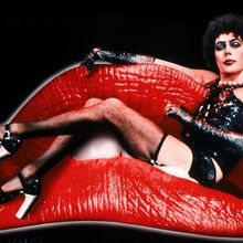 THE ROCKY HORROR PICTURE SHOW Comes to the Colonial Theatre This Month