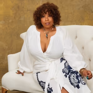 Angela Grovey Joins CHICAGO as 'Matron Mama Morton' Next Week