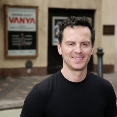 Photos: Andrew Scott Meets the Press for VANYA Off-Broadway