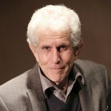 Tony-Nominated Actor Tony Roberts Dies At Age 85