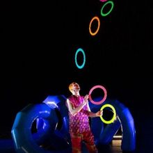 Gandini Juggling Performs Two Virtuoso Shows in London and Edinburgh This Spring and