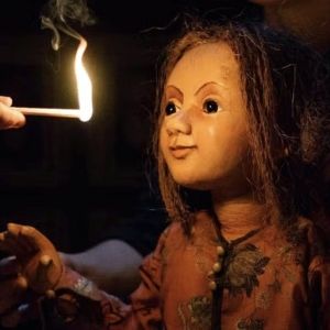 Wise Children Performs THE LITTLE MATCHGIRL AND HAPPIER TALES in December
