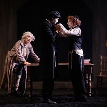 Full Cast Set For YENTL at the Marylebone Theatre