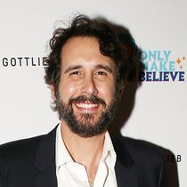 Josh Groban Sets 'Gems' World Tour for 2026