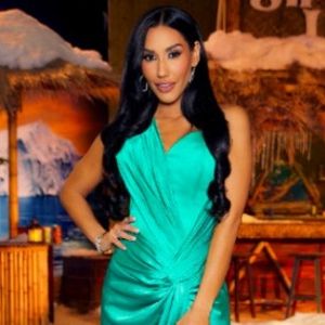 Photos: Inside the REAL HOUSEWIVES OF SALT LAKE CITY Season 4 Reunion
