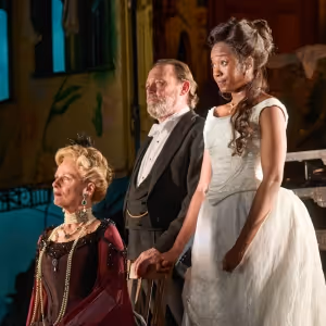 Photos: First Look At The UK Tour Of AN INSPECTOR CALLS Coming To Theatre Royal…