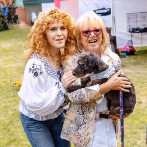 Dame Elaine Paige and Bernadette Peters Will Return to Host WEST END WOOFS