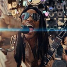 Video: Lenny Kravitz Releases 'Human' Ahead of New Album Out Next Month