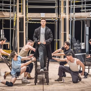 Photos: Oliver Tompsett, Samantha Barks, and More in Rehearsal For THE GREATEST…