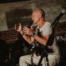 Photos: Sting and Shaggy Perform for the Broadway Community