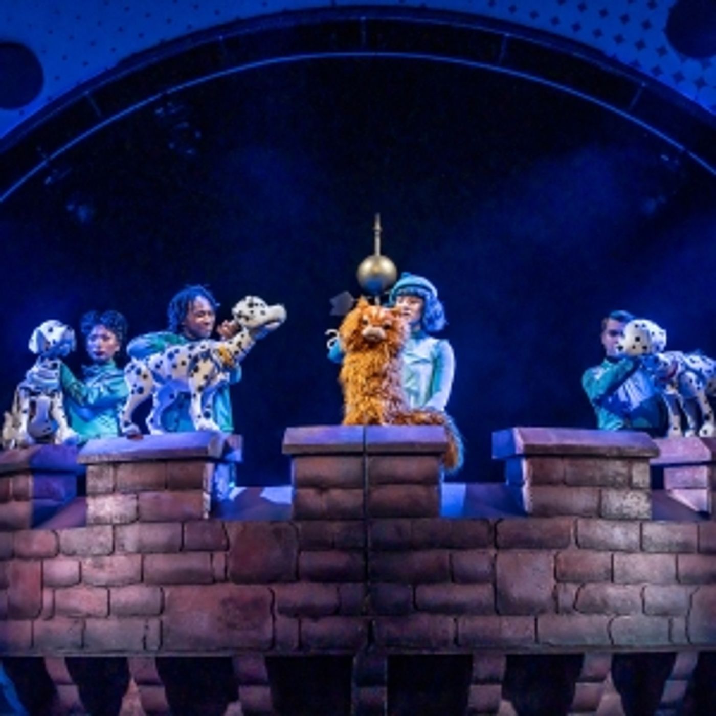 Wake Up With BroadwayWorld July 24, 2025: MOULIN ROUGE! and More Welcome New Stars  Image