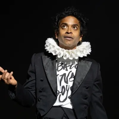 Photos: First Look at Hiran Abeysekera in HAMLET at BAM