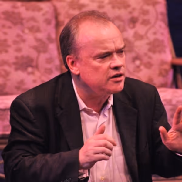 Theater Critic Chris Jones to Receive Honorary Degree from Columbia College Chicago T Photo