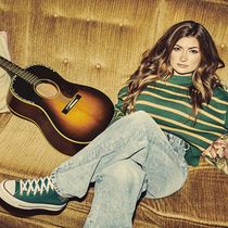 Tenille Townes Will Make Orchestral Debut with Calgary Phil