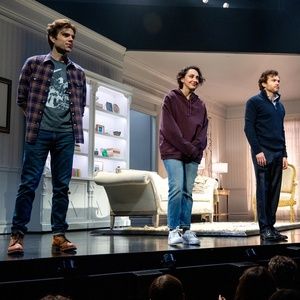 Photos: BECKY SHAW Cast Takes Opening Night Bows