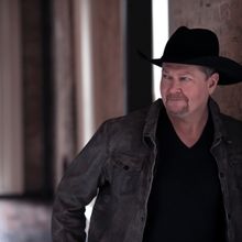 Randy Houser and Tracy Lawrence Bring One-Night-Only Performance to The Theater at Vi