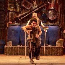 STOMP To Play At The Granada Theatre This Month