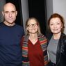 Photos: Jodie Foster Visits OEDIPUS on Broadway