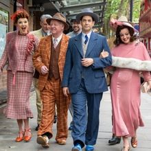 Photos: Ruthie Henshall, Adam Garcia & The Cast of 42 STREET Arrive at Sadler's Wells