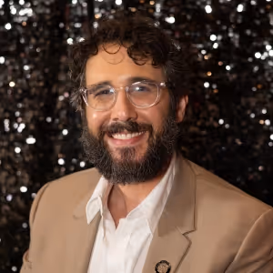 Josh Groban Hopes to Return to Broadway in the Future: 'I Love It So Much'