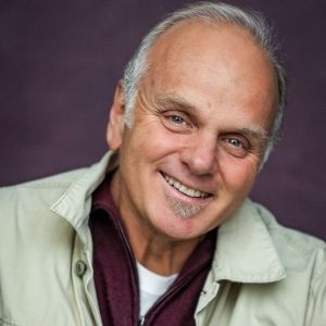 EVERY BRILLIANT THING Comes to East Lynne Theater Company