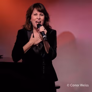 Photos: See Highlights from Meri Ziev's FROM 8 TRACKS TO LIVESTREAMS at Don't Tell…