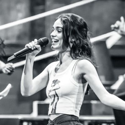 Photos: Rachel Zegler and More in Rehearsal For Jamie Lloyd&#039;s EVITA in London