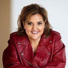 MOMS' NIGHT OUT Comedy Show Comes to Bay Street Theater Next Month