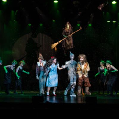 Photos: First look at MTVarts green cast of THE WIZARD OF OZ