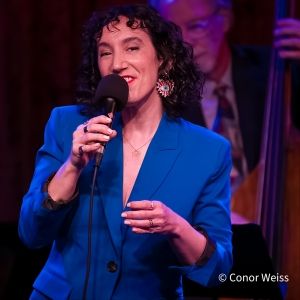 Photos: See Highlights from Gabrielle Stravelli's Stunning Show at Birdland