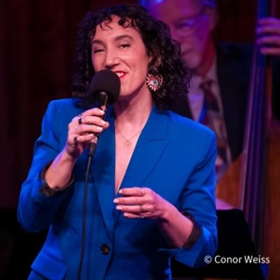 Photos: See Highlights from Gabrielle Stravelli&#039;s Stunning Show at Birdland