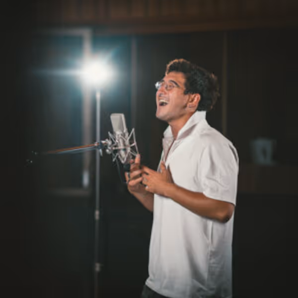 Video: HEATED RIVALRY: THE UNAUTHORIZED MUSICAL PARODY Drops Second Single 'I Can Hos Photo