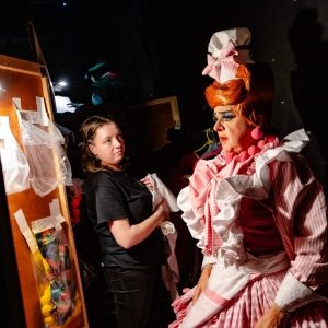Photos: Behind The Scenes of Wolverhampton Grand's SNOW WHITE Panto