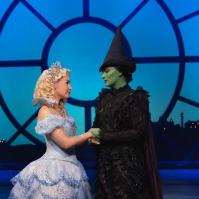 Photos: First Look at the New UK Tour Cast of WICKED