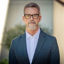 Robert Van Leer Steps Down as Executive Director and CEO of The Wallis