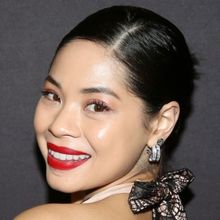 Photo: New Look at Eva Noblezada as 'Sally Bowles' in CABARET
