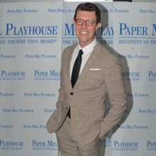 Gavin Lee To Go On as 'Fagin' Tonight in OLIVER! at New York City Center